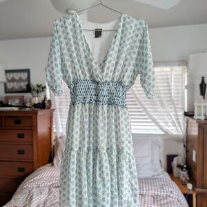 Chic White and Blue Patterned Midi Dress